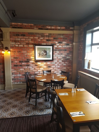 Imagen del bar/restaurante del Hotel Cohannon Inn. Foto 2