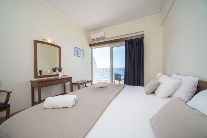 Imagen de la habitación del Hotel Cokkinis. Foto 12