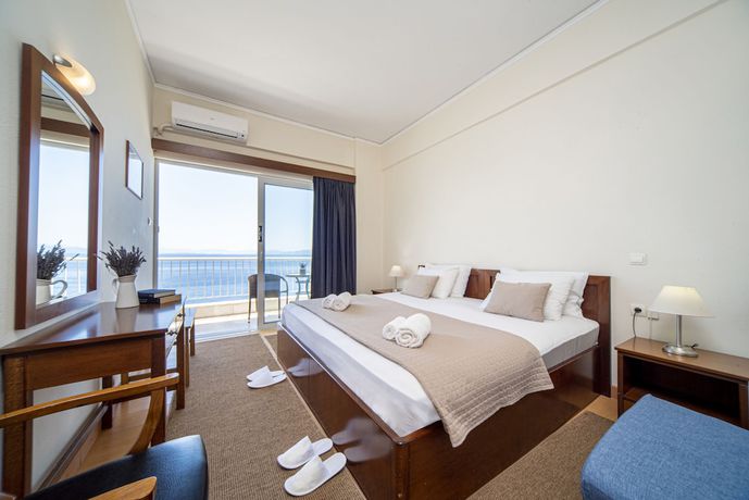 Imagen de la habitación del Hotel Cokkinis. Foto 14