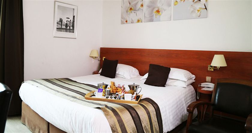 Imagen de la habitación del Hotel Colbert. Foto 6