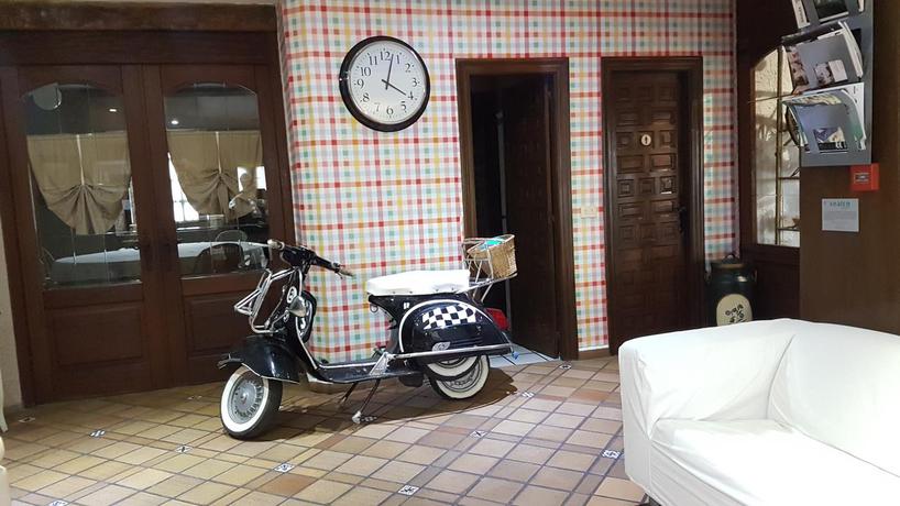 Imagen general del Hotel Colegiata. Foto 5