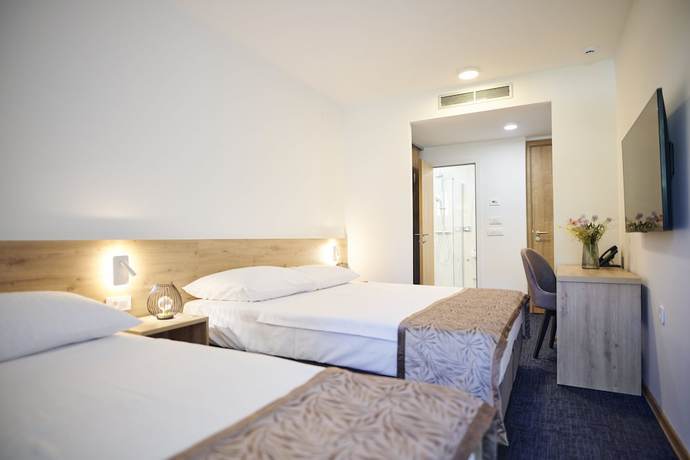 Imagen de la habitación del Hotel Colentum Resort Murter. Foto 5