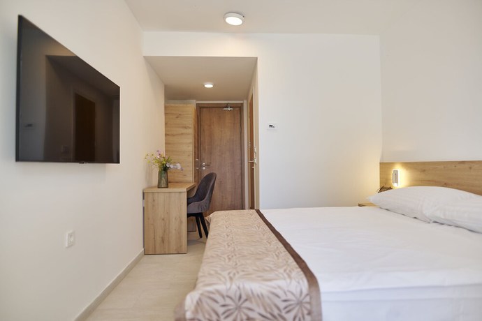 Imagen de la habitación del Hotel Colentum Resort Murter. Foto 16