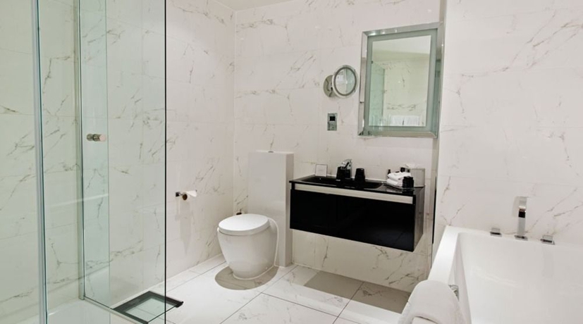 Imagen de la habitación del Hotel Colessio. Foto 7