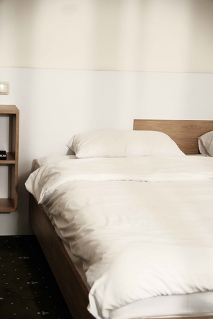 Imagen de la habitación del Hotel Colette. Foto 6
