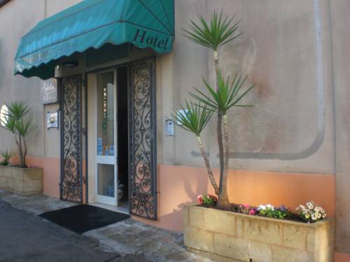 Imagen de la habitación del Hotel Colibr&igrave;, Alessano. Foto 2