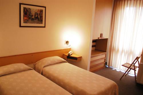 Imagen de la habitación del Hotel Colibr&igrave;, Alessano. Foto 3