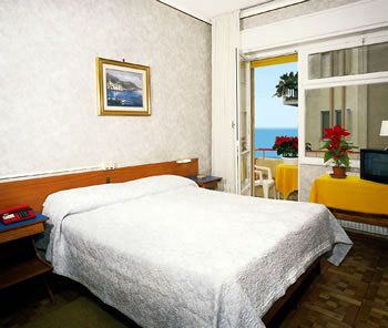 Imagen general del Hotel Colibrì, FINALE LIGURE. Foto 2