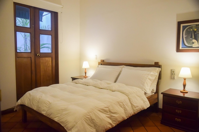 Imagen de la habitación del Hotel Colina De San Antonio. Foto 17