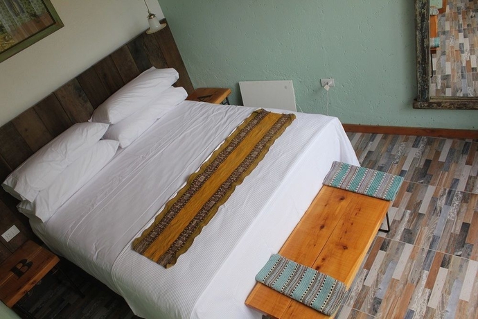 Imagen de la habitación del Hotel Colina Del Manzano. Foto 2