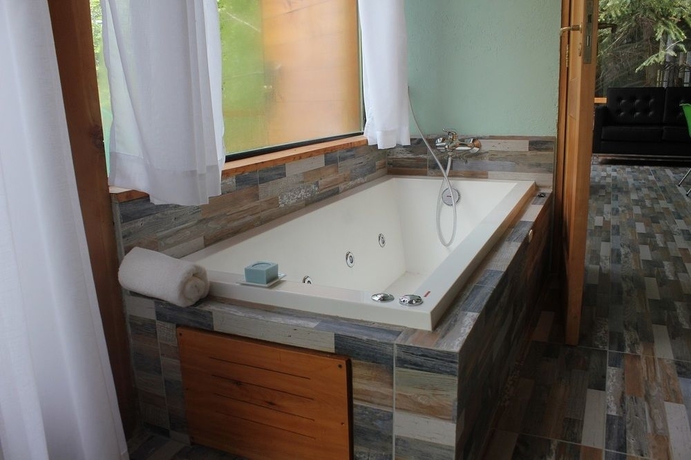 Imagen de la habitación del Hotel Colina Del Manzano. Foto 5