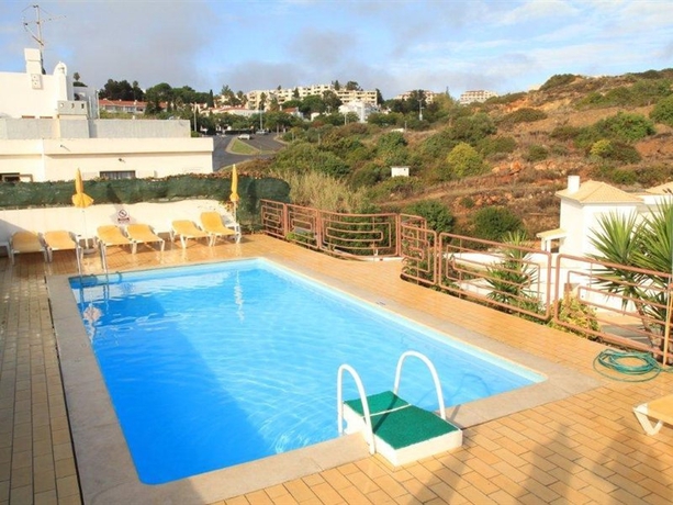 Imagen general del Hotel Colina Do Mar. Foto 4