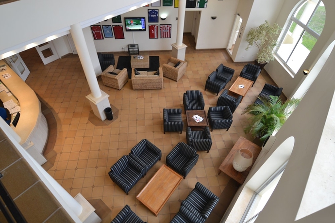 Imagen de los interiores del Hotel Colina Verde Golf and Sports Resort. Foto 18