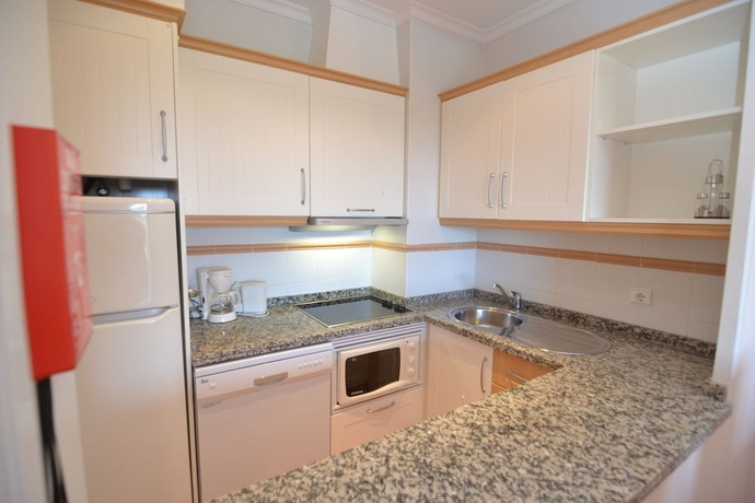 Imagen de la habitación del Hotel Colina Verde Golf and Sports Resort. Foto 13