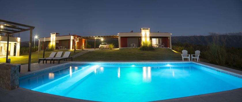 Imagen de la piscina del Hotel Colinas De Nono - Premium Suites. Foto 19