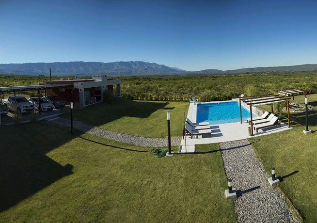 Imagen de la piscina del Hotel Colinas De Nono - Premium Suites. Foto 20