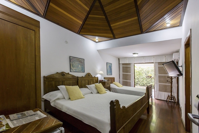 Imagen de la habitación del Hotel Colinas De Petropolis. Foto 17