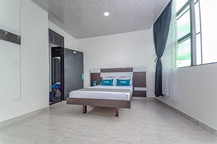 Imagen de la habitación del Hotel Colinas del Llano. Foto 12