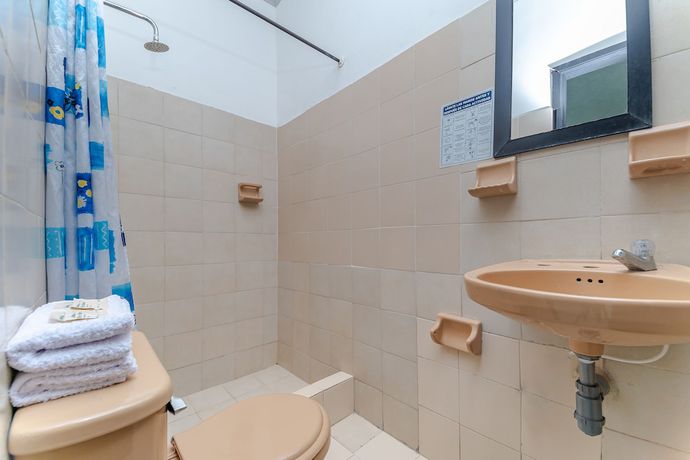 Imagen de la habitación del Hotel Colinas del Llano. Foto 16