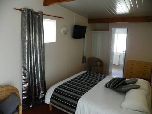 Imagen de la habitación del Hotel Colinette. Foto 4