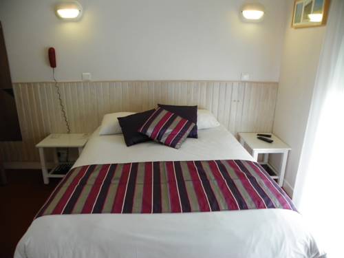 Imagen de la habitación del Hotel Colinette. Foto 6