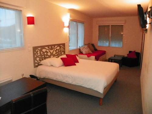 Imagen de la habitación del Hotel Colinette. Foto 14