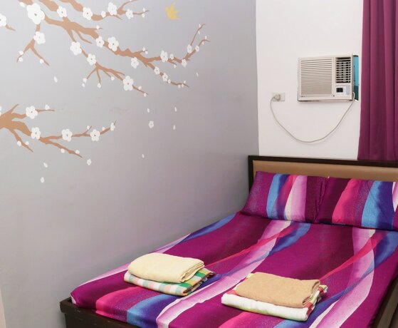 Imagen de la habitación del Hotel Collado Hotel. Foto 8