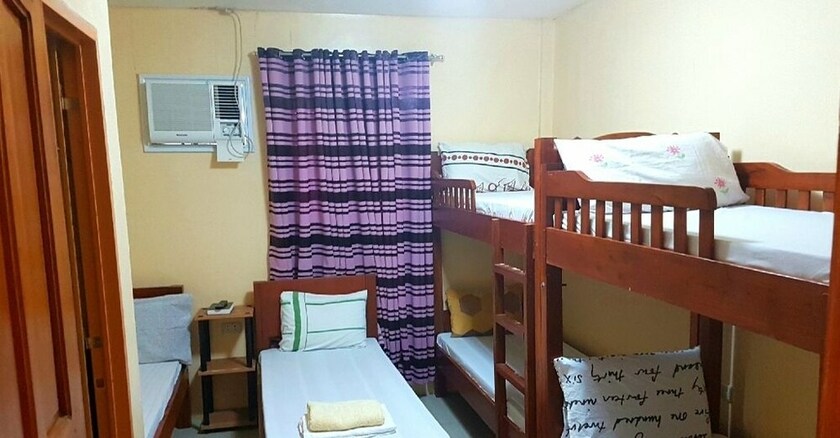 Imagen de la habitación del Hotel Collado Hotel. Foto 10