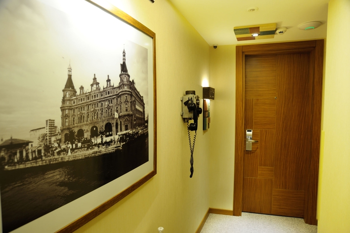 Imagen de los interiores del Hotel Collage Taksim - Special Class. Foto 8