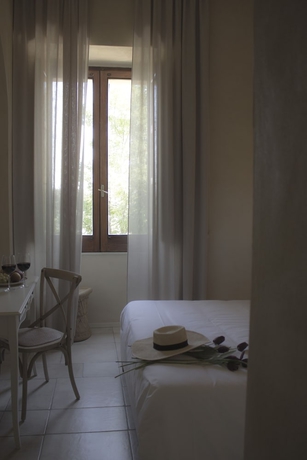 Imagen de la habitación del Hotel Colle San Mauro. Foto 6