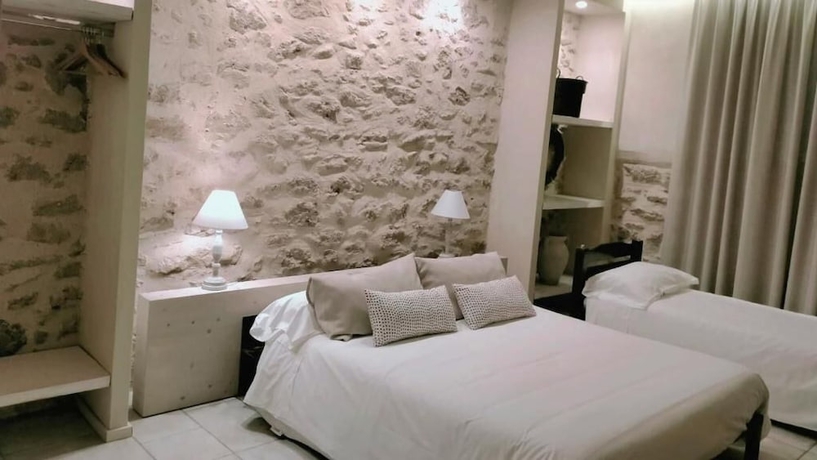 Imagen de la habitación del Hotel Colle San Mauro. Foto 13