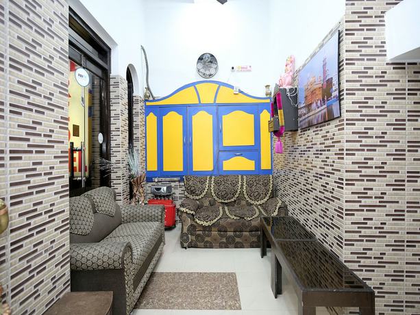Imagen de los interiores del Hotel Collection O 12986 The Red. Foto 15
