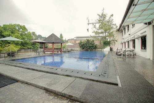 Imagen general del Hotel Collection O 295 Grha Ciumbuleuit Guest House. Foto 8