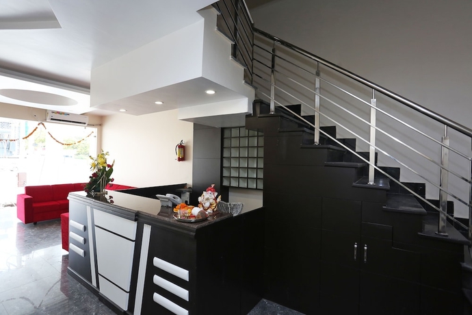 Imagen de los interiores del Hotel Collection O 30916 Agk Residency. Foto 17