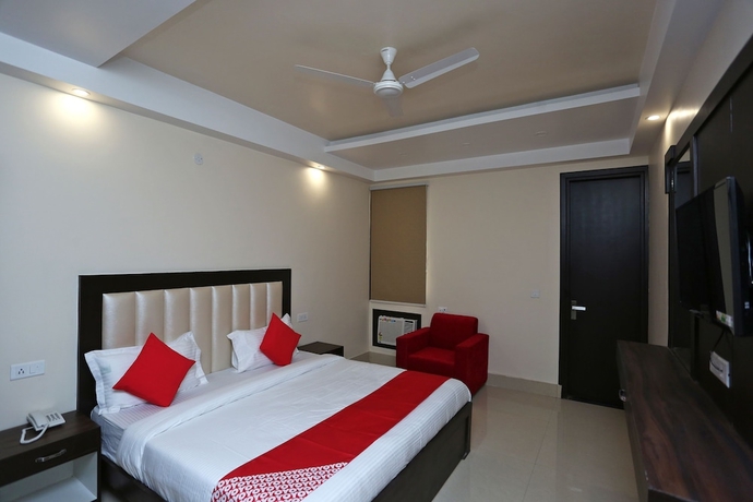 Imagen de la habitación del Hotel Collection O 30916 Agk Residency. Foto 9