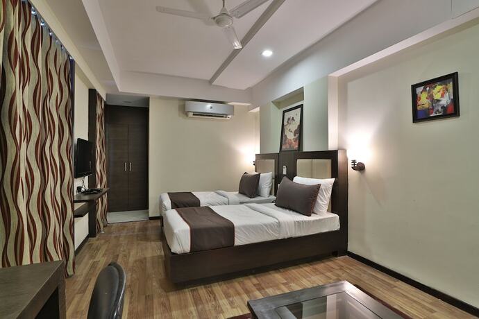Imagen de la habitación del Hotel Collection O 46731 The Grand Eden. Foto 20
