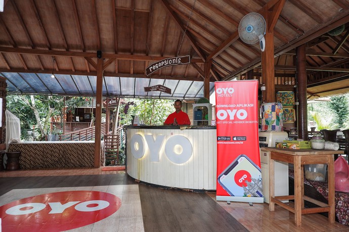 Imagen de los interiores del Hotel Collection O 550 Kebon Krapyak Cottage Syariah. Foto 20