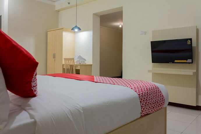 Imagen de la habitación del Hotel Collection O 6 Grand Palace Kemayoran. Foto 28