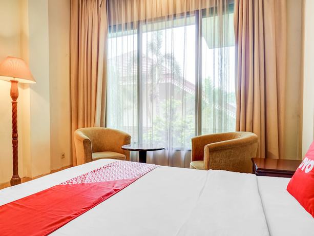 Imagen de la habitación del Hotel Collection O 91071 Desa Wisata Tmii. Foto 4
