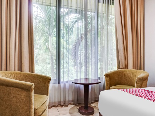 Imagen de la habitación del Hotel Collection O 91071 Desa Wisata Tmii. Foto 14