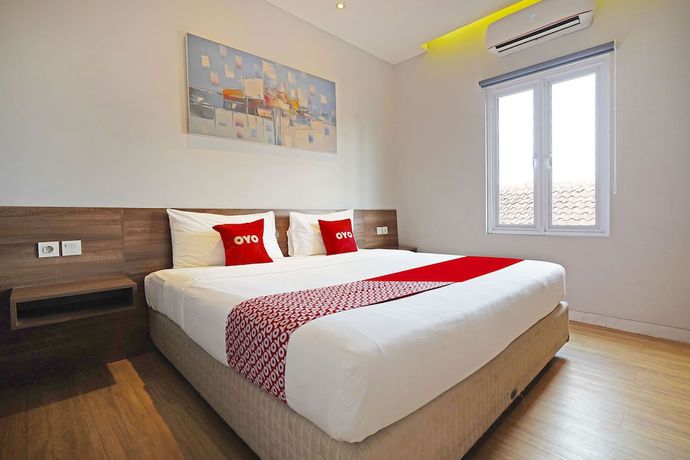 Imagen de la habitación del Hotel Collection O 91472 The Regia Dago By Ultimo. Foto 11