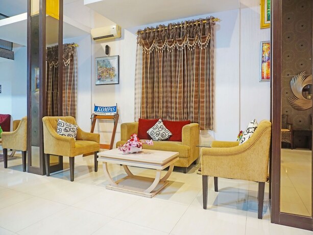 Imagen general del Hotel Collection O 91565 Grand Populer. Foto 10