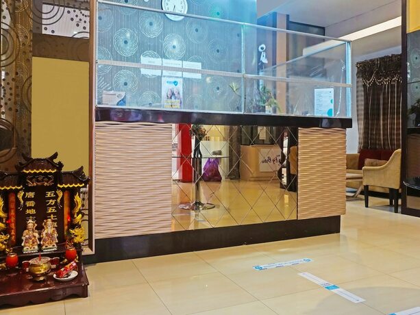 Imagen de los interiores del Hotel Collection O 91565 Grand Populer. Foto 25