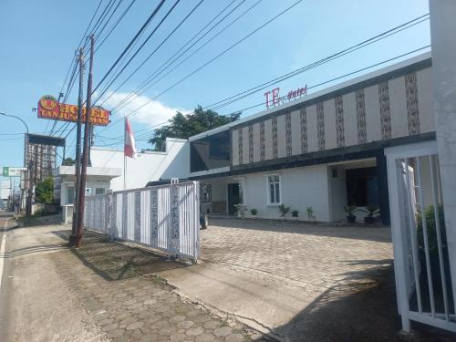 Imagen general del Hotel Collection O 92242 Tanjung Emas. Foto 11