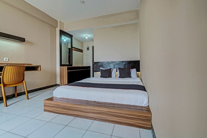 Imagen general del Hotel Collection O 92643 Emerald Apartement By Tahha Hospitality. Foto 3