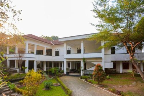 Imagen general del Hotel Collection O 93141 Alam Segar. Foto 12