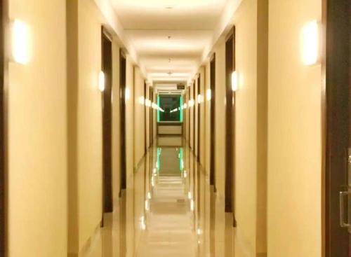 Imagen general del Hotel Collection O 93707 Rooms By U, Kelapa Dua. Foto 6