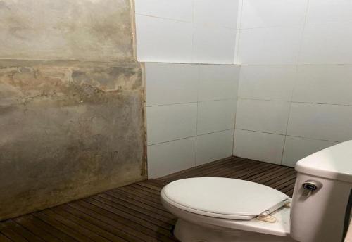 Imagen general del Hotel Collection O 93707 Rooms By U, Kelapa Dua. Foto 20