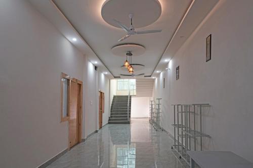 Imagen general del Hotel Collection O Aditya Residency UK. Foto 12