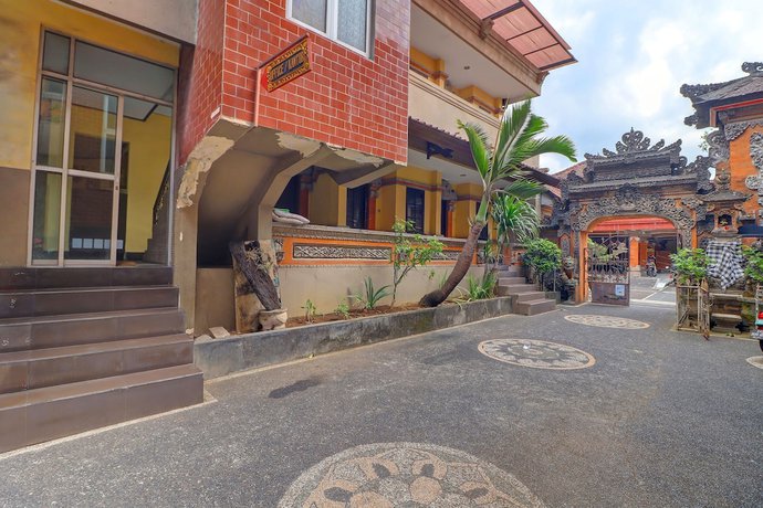 Imagen de los interiores del Hotel Collection O Bali near Terminal Ubung. Foto 7